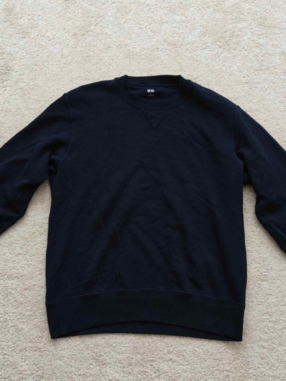 Uniqlo Crewneck Sweatshirt Size M
